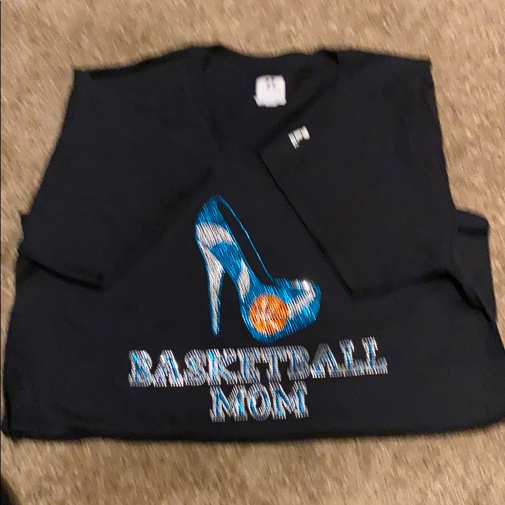 Women’s basketball Tee